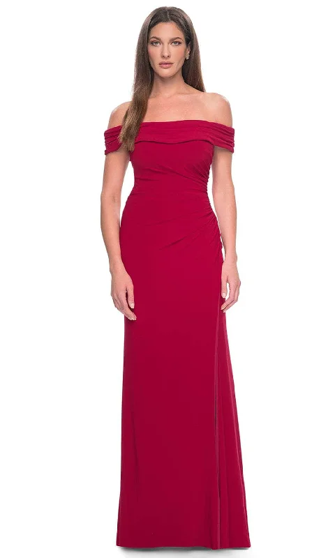 La Femme 31086 - Fitted Off-Shoulder Evening Dress