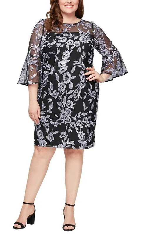 Alex Evenings 84171623 - Bell Sleeve Embroidered Plus Dress