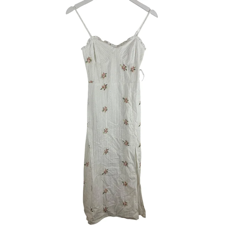 Dress Casual Maxi By Clothes Mentor In White, Size: Xs