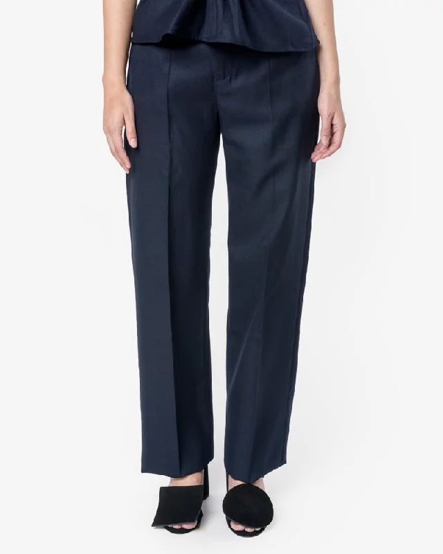 Le Pantalon Taille in Navy