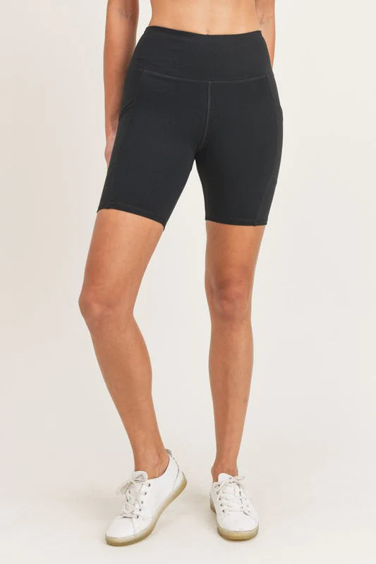 Mono B Black Essential Sweetheart Biker Shorts